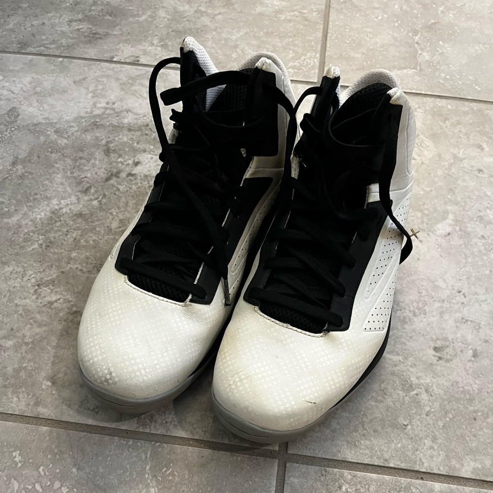Underarmour high tops